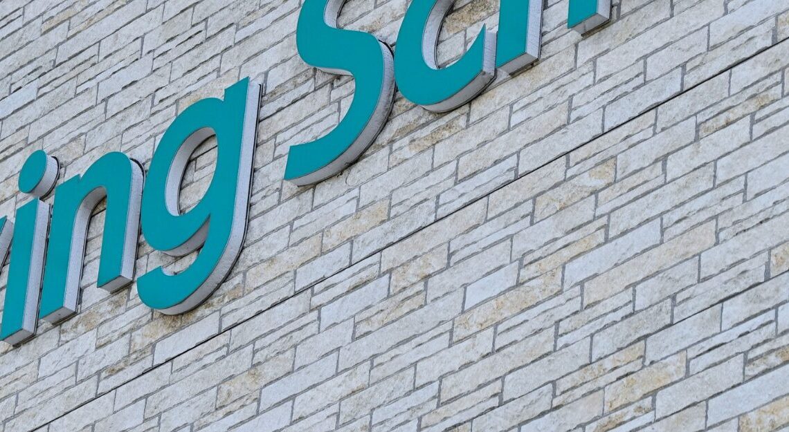 driving school building