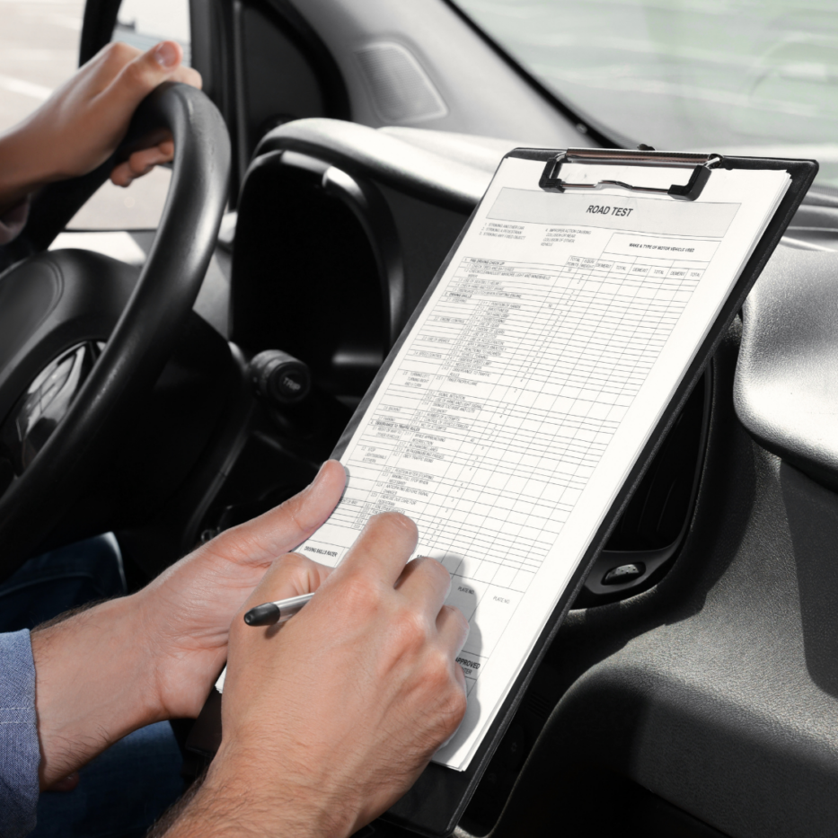 person grading parent taught drivers ed at dps approved texas facility