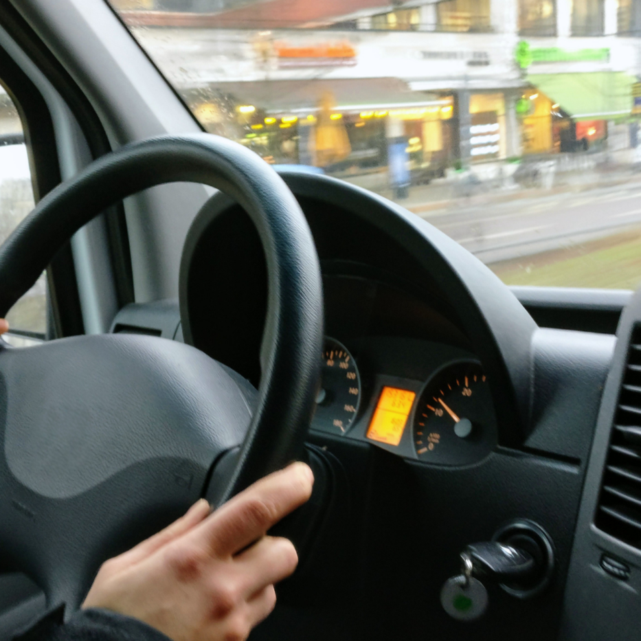 steering wheel driving road test